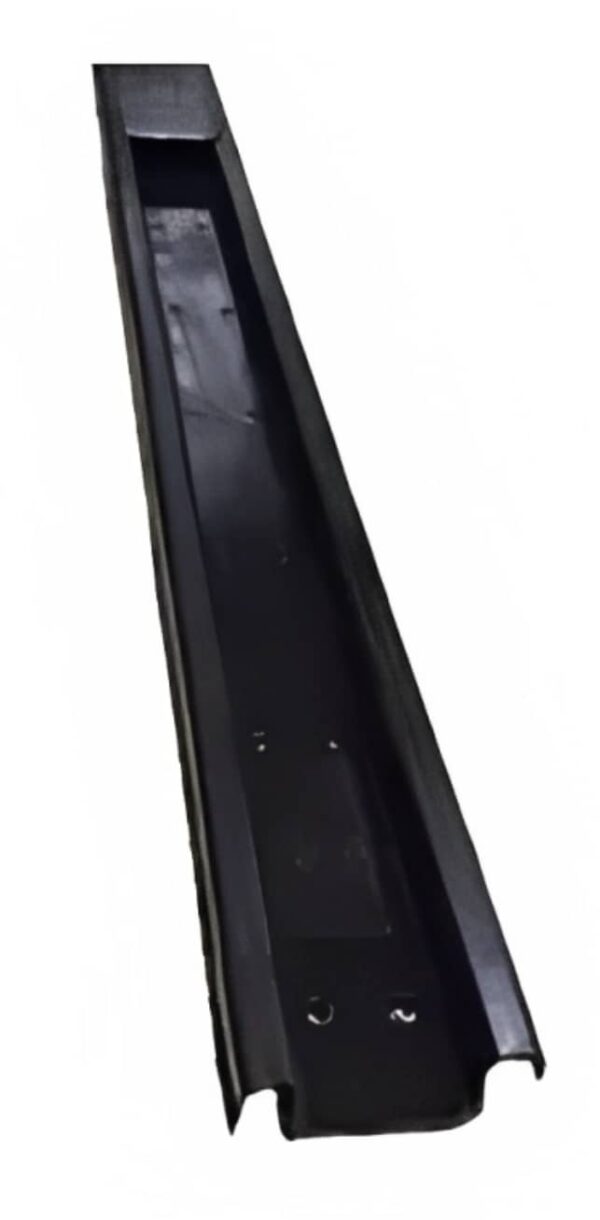 Poste omega negro